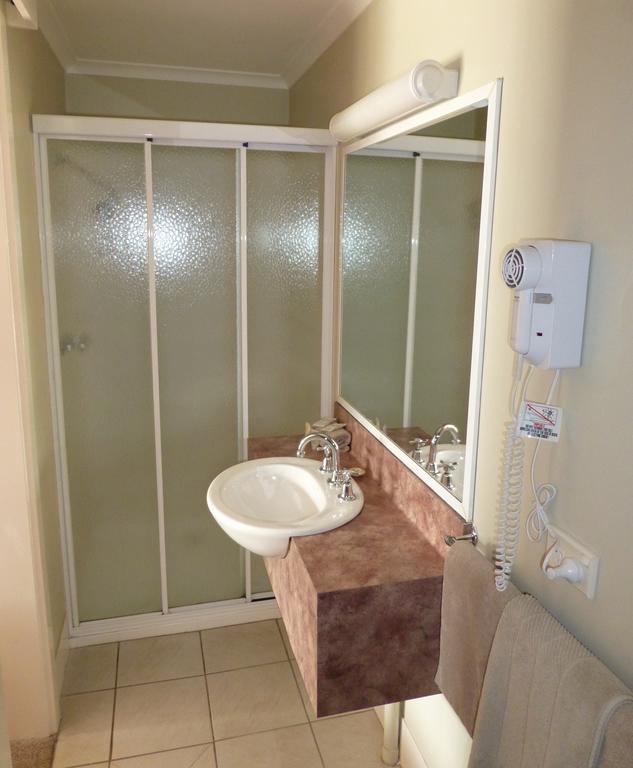 Inverloch Central Motor Inn Стая снимка